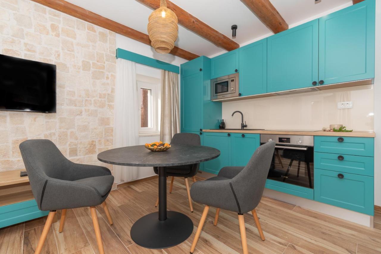 Ivka Makarska - Modern And Luxurious Oldtown Apartament Eksteriør bilde