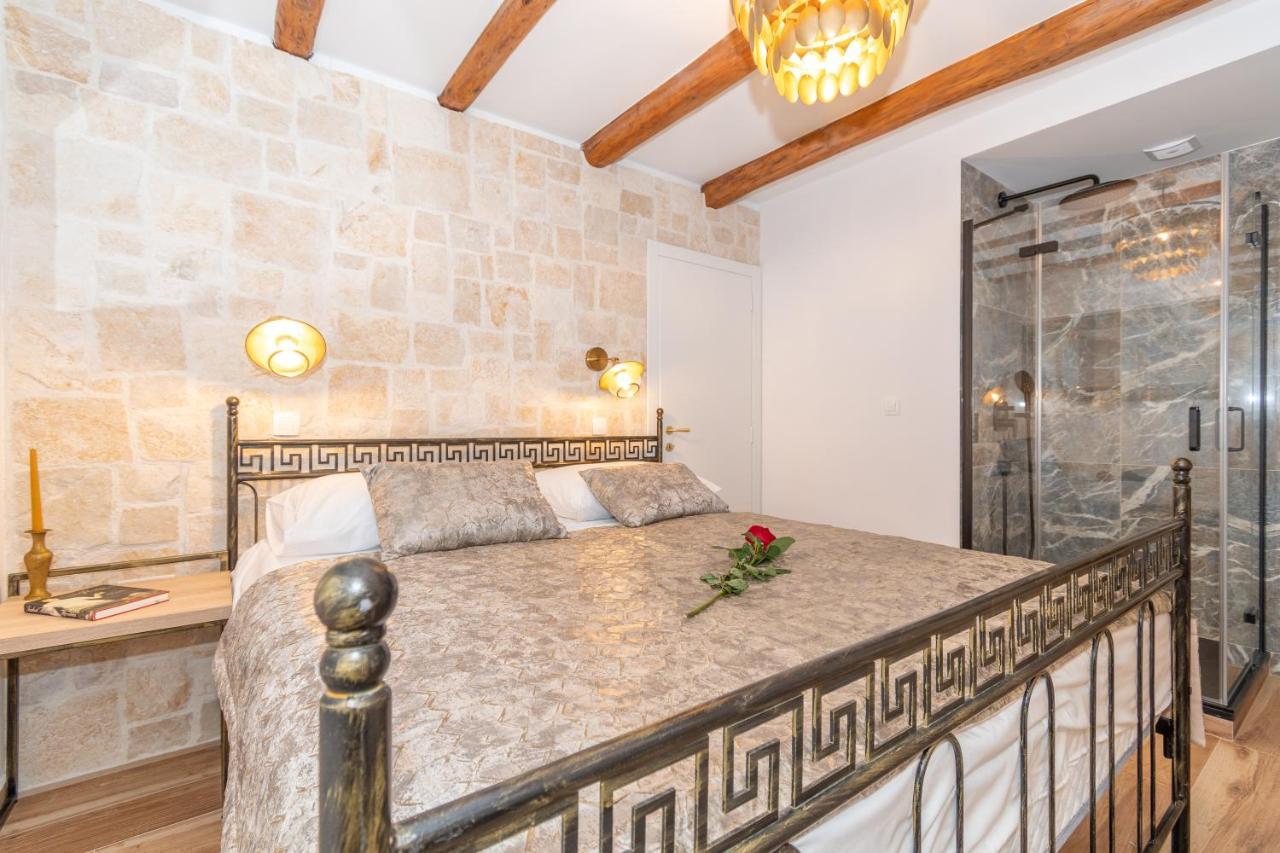 Ivka Makarska - Modern And Luxurious Oldtown Apartament Eksteriør bilde