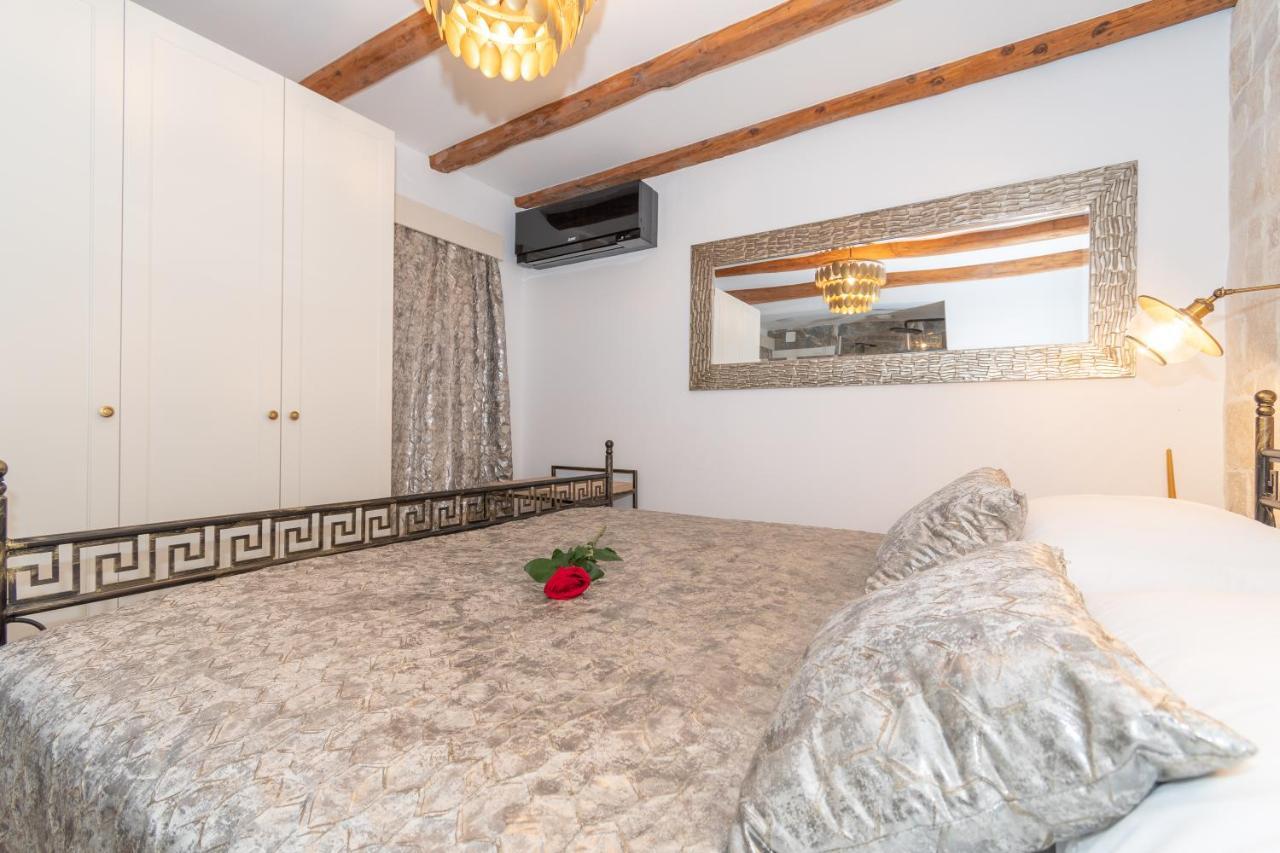 Ivka Makarska - Modern And Luxurious Oldtown Apartament Eksteriør bilde
